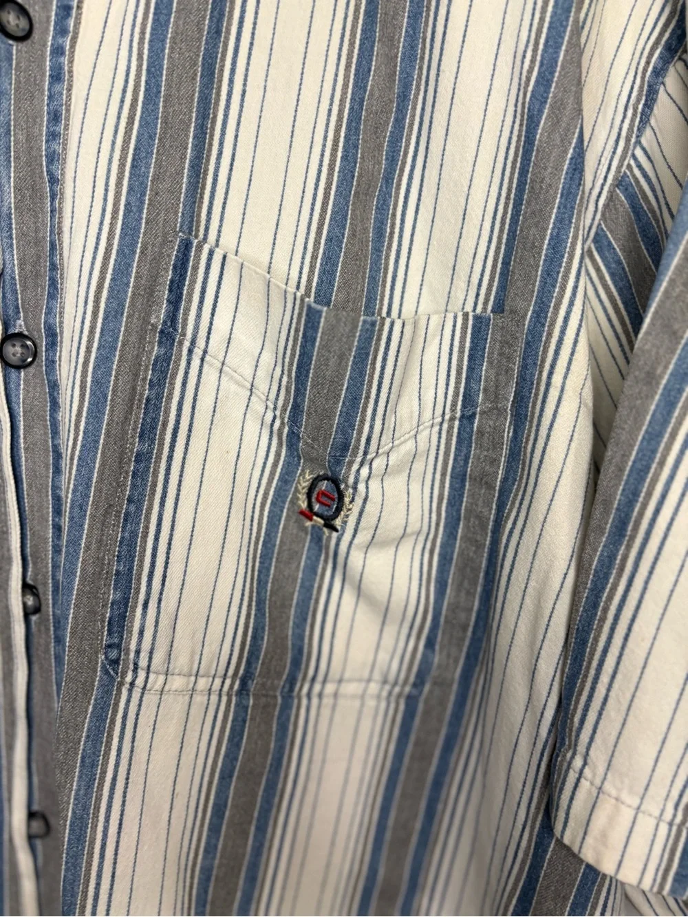 Vintage Coliseum Men's XL Short-Sleeve Button-Up Stripe Shirt Blue White Gray - Picture 6 of 16